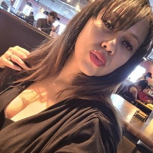 Meet your Posher, Clarissa